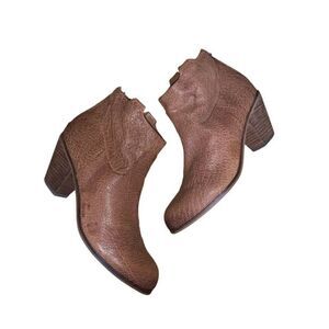 Sam Edelman Lisle Leather Booties
